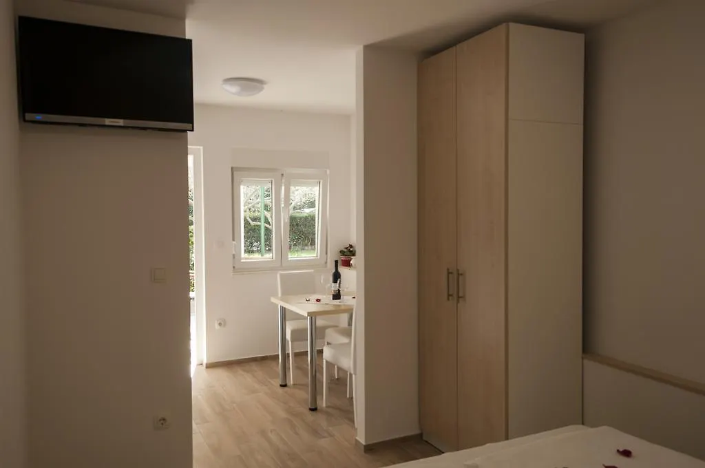 Guest House Bulevar 扎达尔
