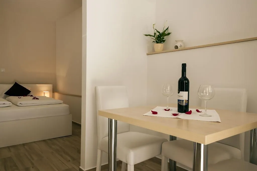 Guest House Bulevar 扎达尔